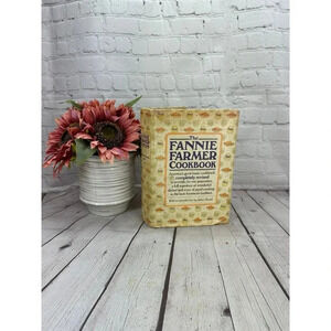 Vintage 1984 the frannie farmerr cookbook cottagecore